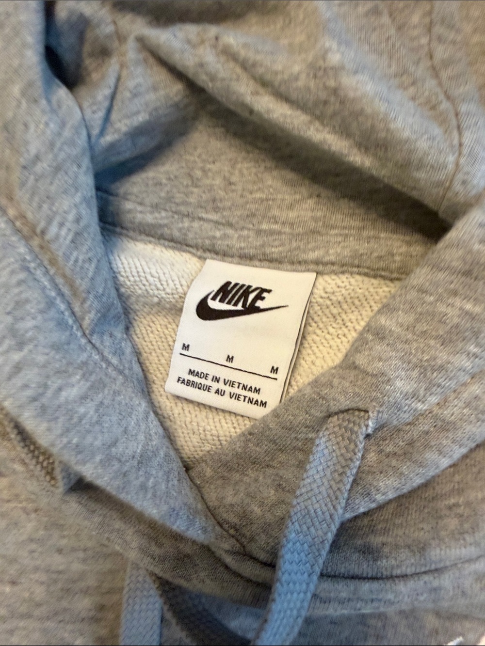 Men Sweater Subcategory Identification - Picture 2 of 8
